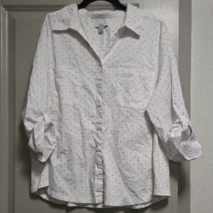 Croft & Barrow White Shirt with Black Dots